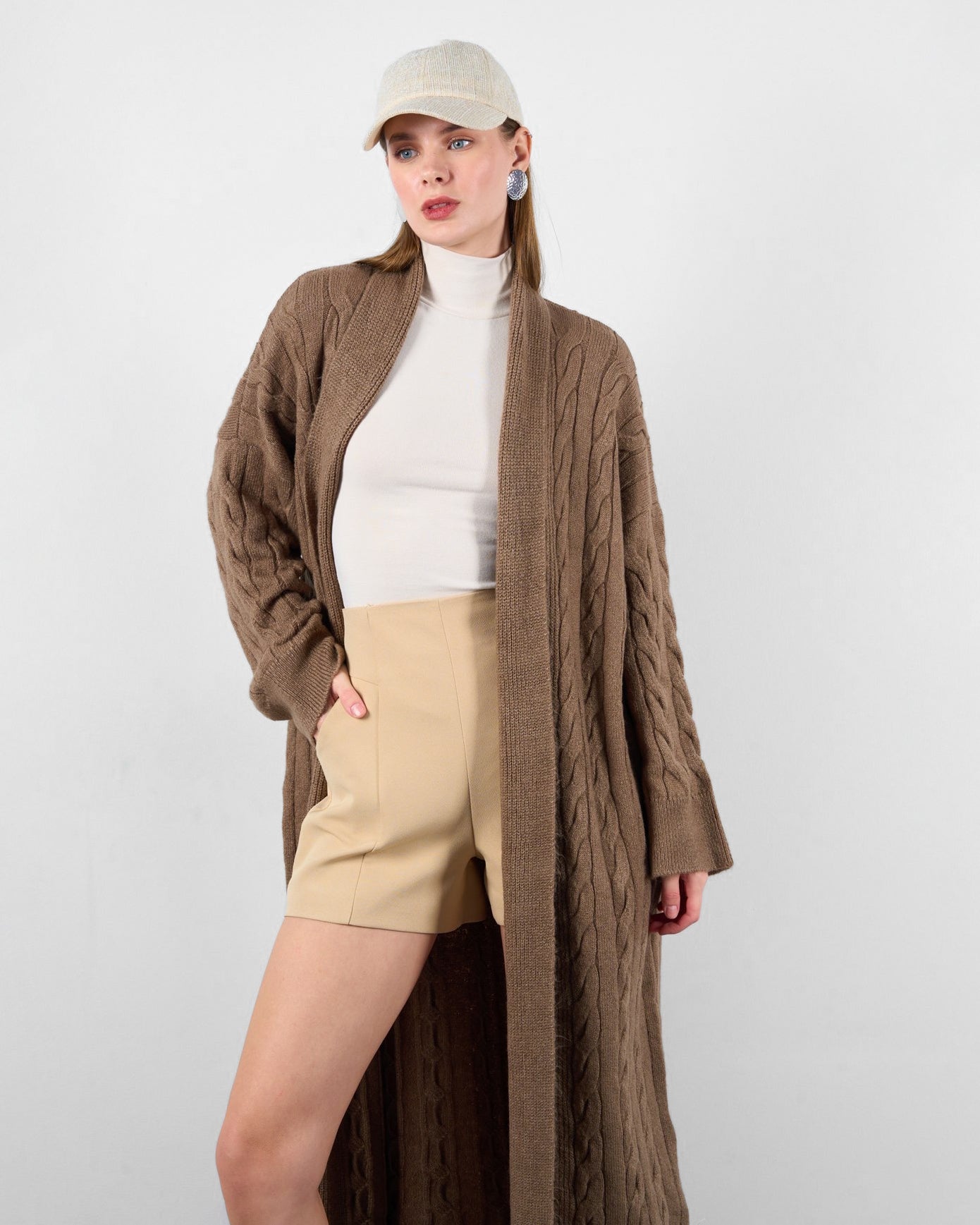 קרדיגן רופף באורך בינוני