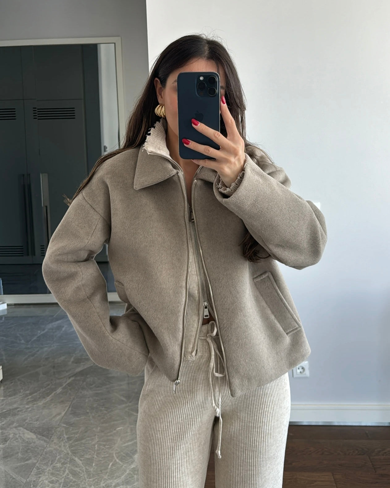 Sand Brown Wool Jacket with Zipper and Side Pockets