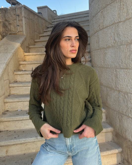 Olive Green Knit Braided Sweater | سويتر محاك مضفر باللون الزيتوني