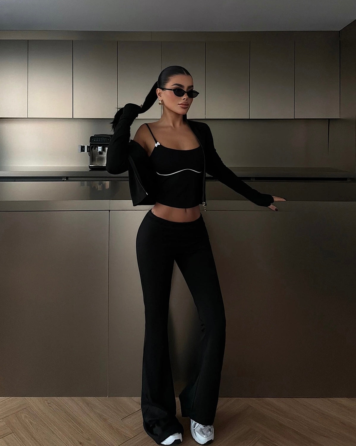 Chic Sport three -Piece Set |طقم سبورت بتصميم منحوت