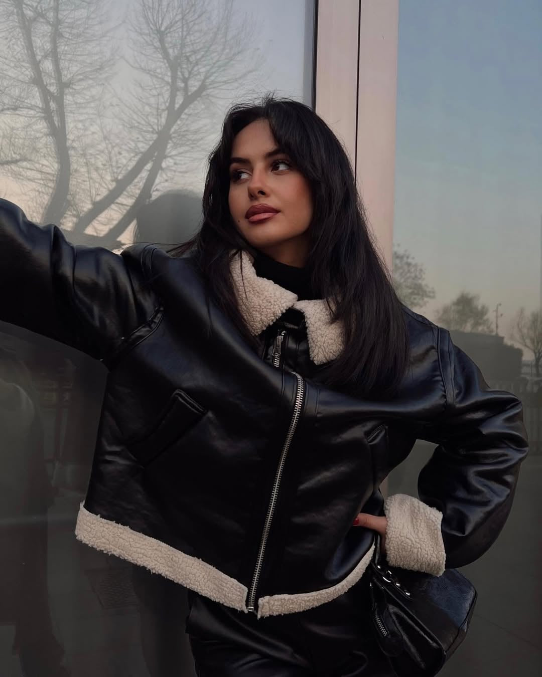 מעיל עור אוברסייז שחור