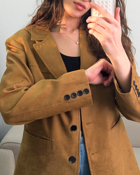 Terracotta Suede Blazer with Wide Collar | بليزر كمل انيق من جلد السويد