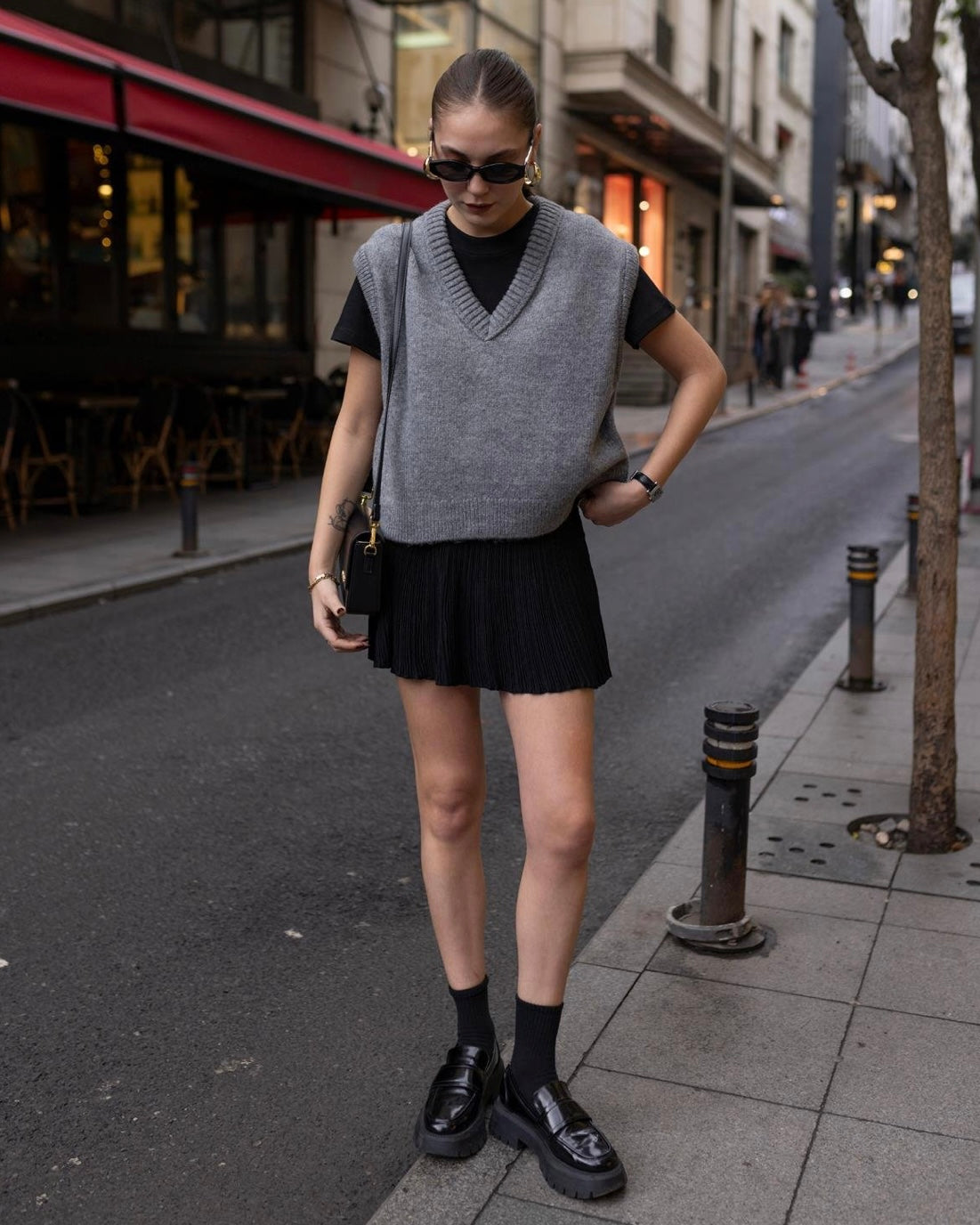 אפוד סוודר סרוג אפור