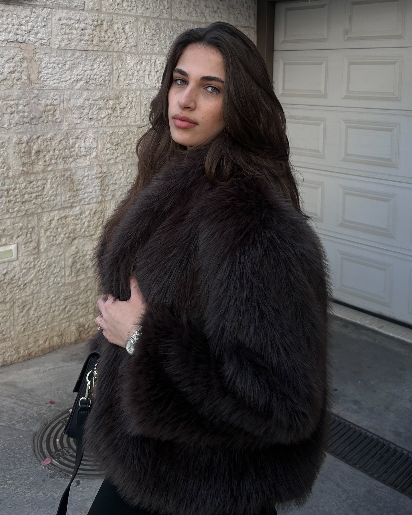 Chocolate Brown Faux Fur Oversized Jacket | جاكيت فرو واسع باللون البني