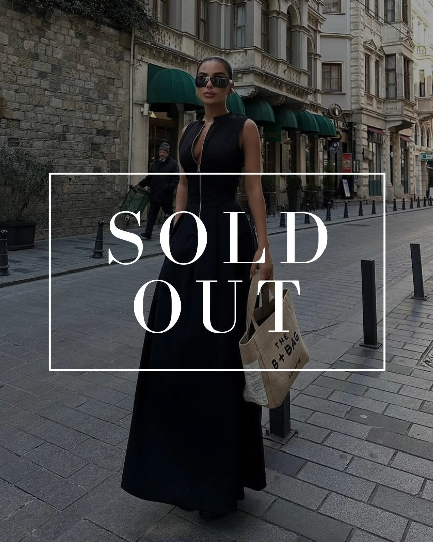 Elegant Black Zip Dress | فستان أسود أنيق بسحّاب أمامي