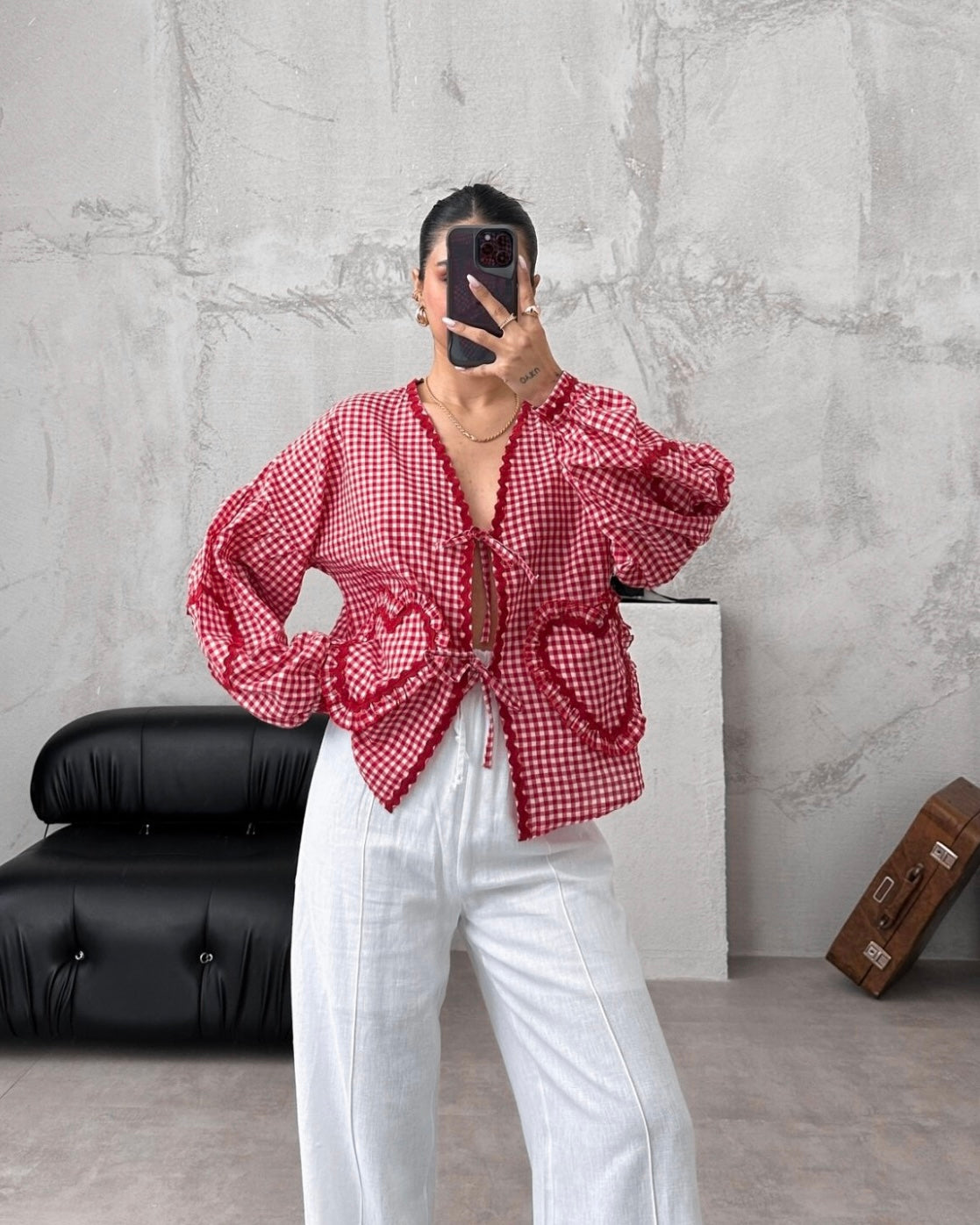 Blouse With a Red Gingham Pattern & Heart Details | بلوزة بنقشة مربعات باللون الأحمر وتفاصيل قلب