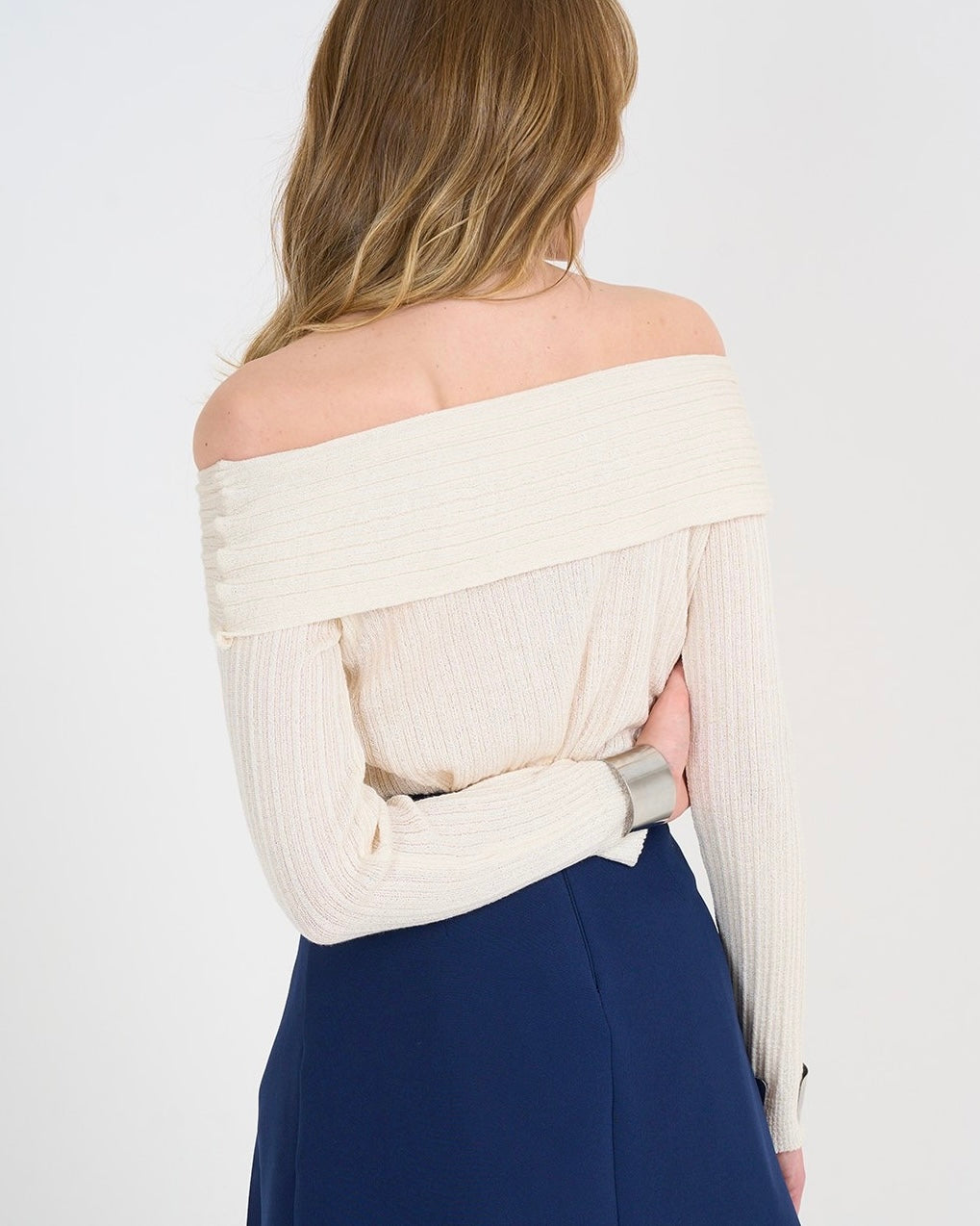 סוודר סריגים נושם Off The Shoulder