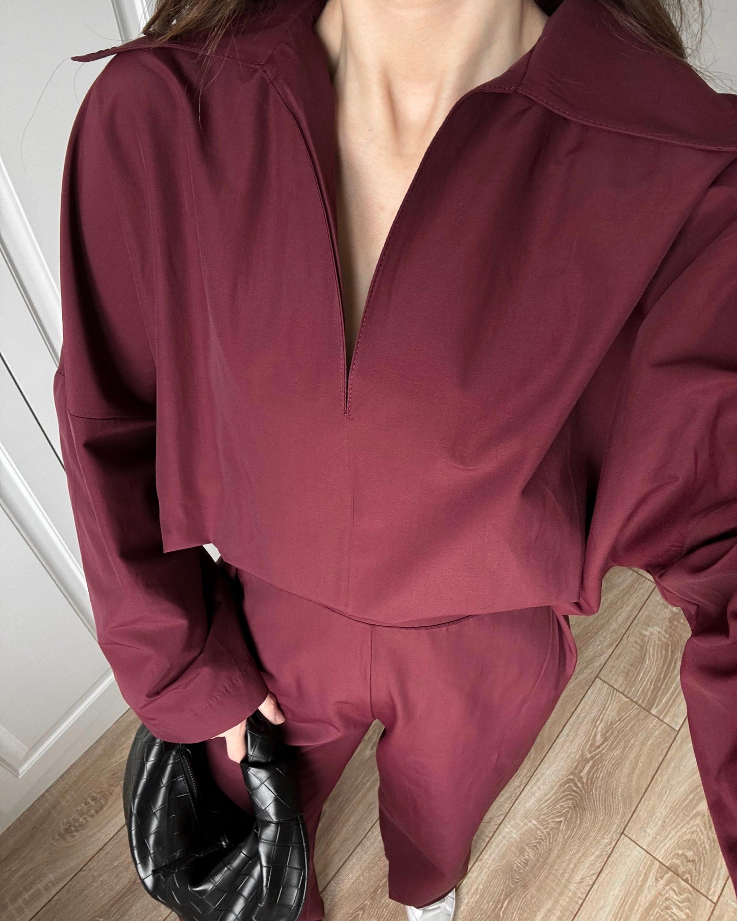 Burgundy V-Neck Set | V-طقم خمري بياقة على شكل