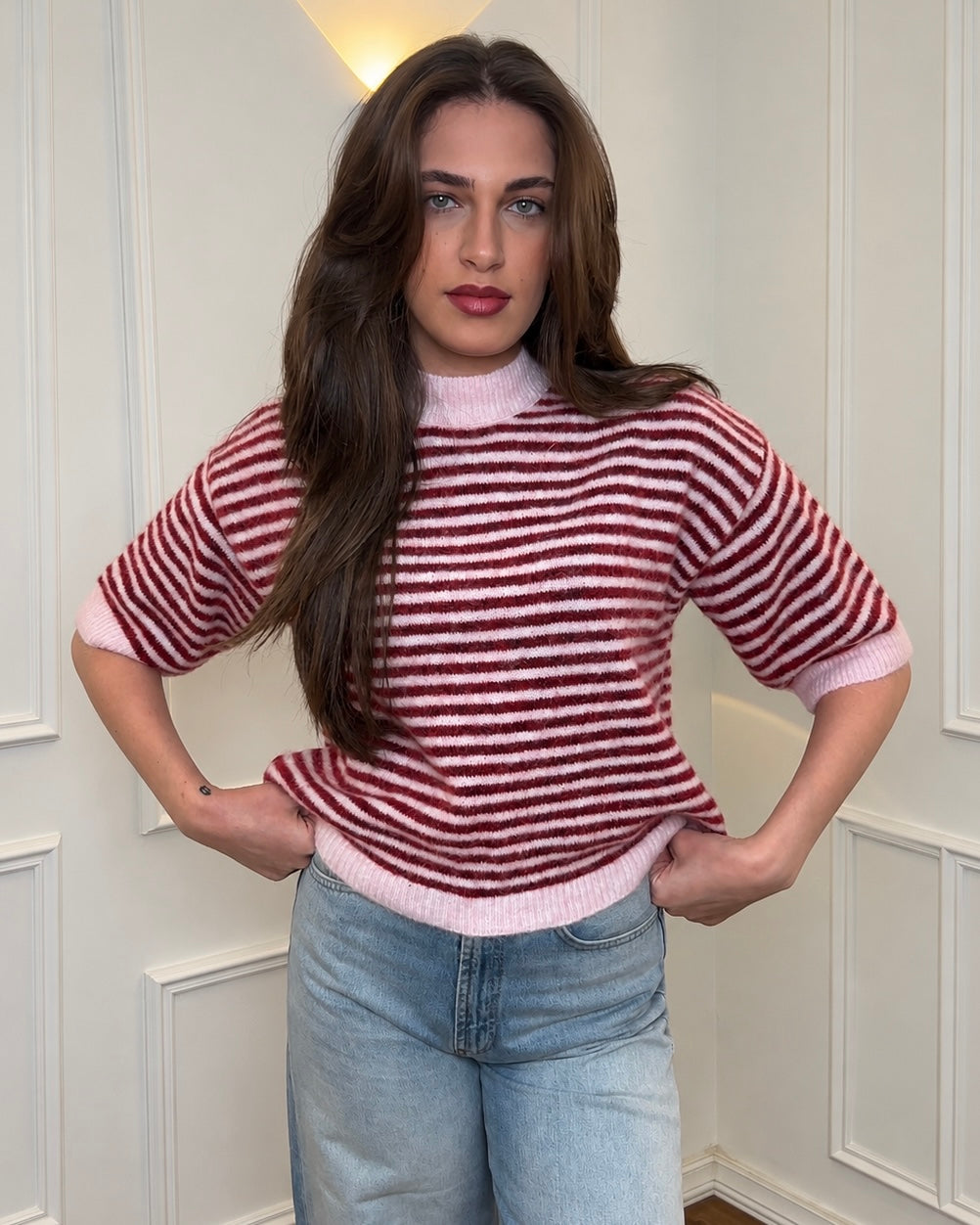 Burgundy & Blush Pink Striped Relaxed-Fit Mock Neck Knit Top | بلوزة مخططة خمري وزهري فاتح بقصة واسعة وياقة عالية