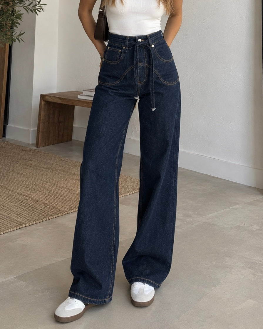 Dark Blue Jeans with Contrast Stitching | جينز غامق بخياطة بارزة وربطة خصر