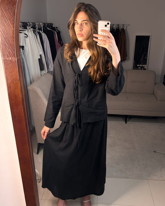 Black Linen Front-Tie Co-Ord Set | طقم كتان اسود بربطات أمامية
