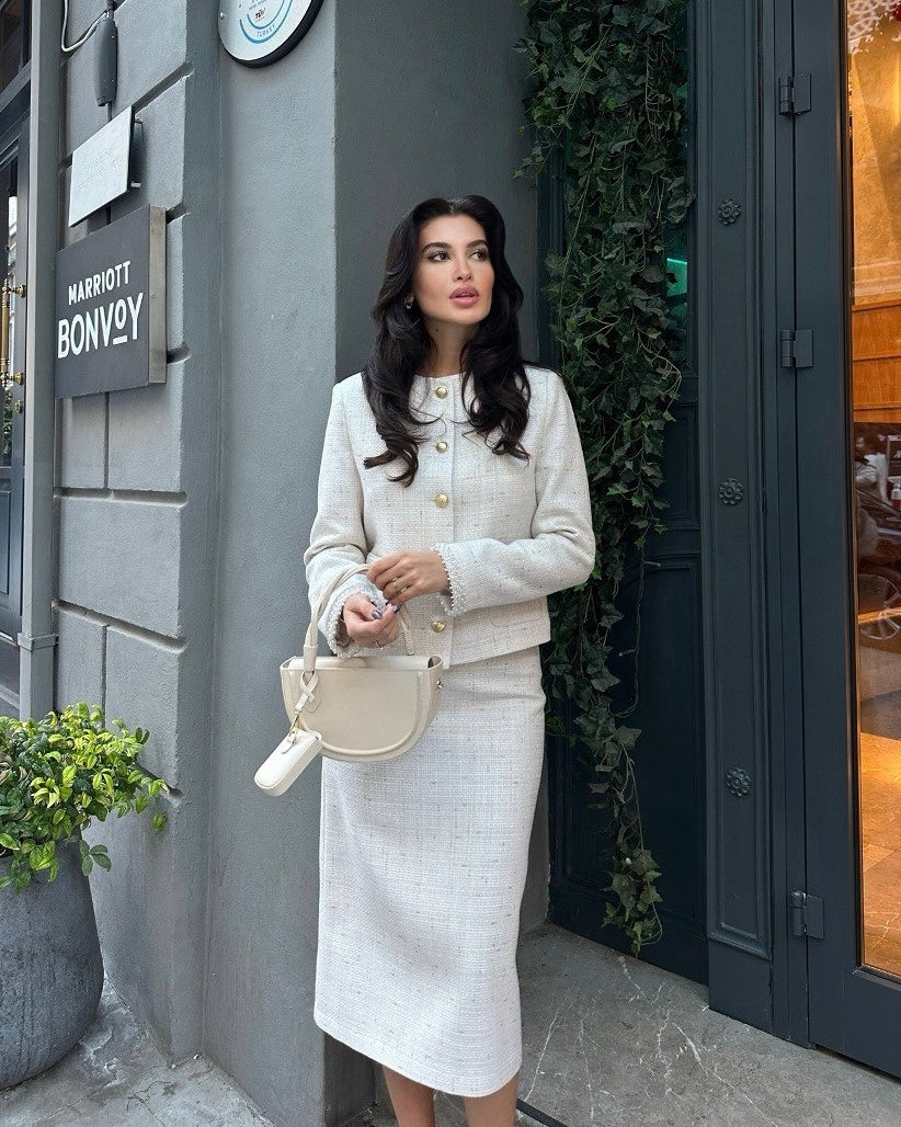 סט טוויד באמצע אורך