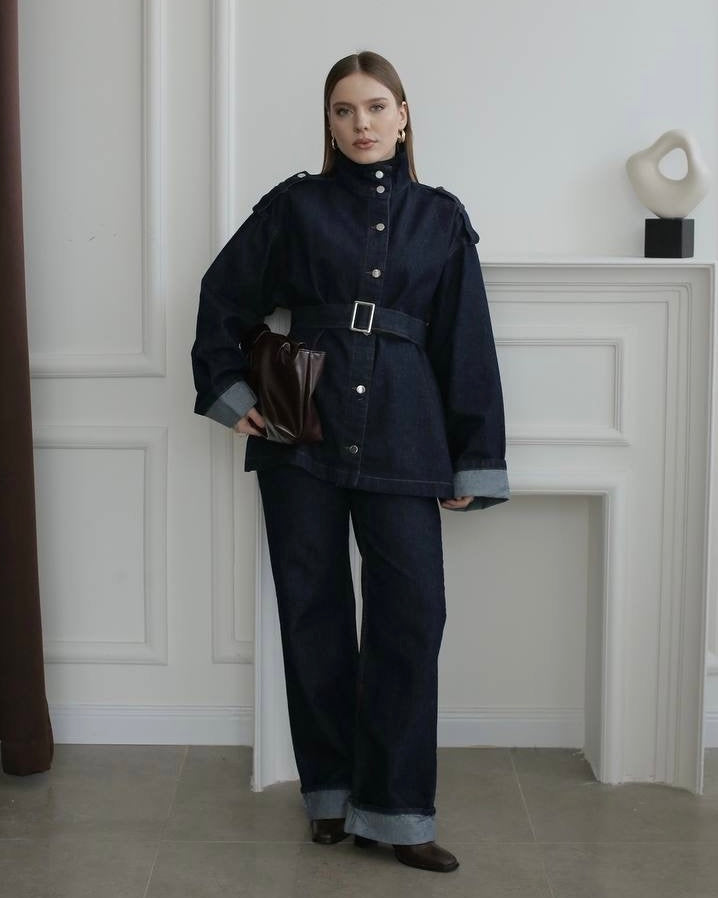 Dark Indigo Denim Belted Utility Jacket & Wide-Leg Cuffed Pant Set | طقم جينز داكن جاكيت بحزام بأسلوب عملي وبنطال واسع بحافة مطوية