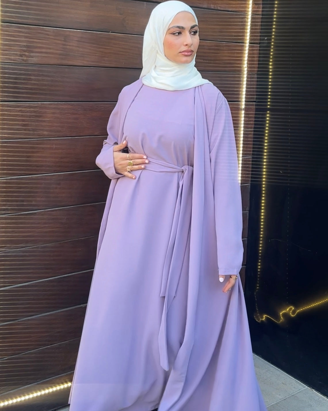Elegant Lilac Abaya with Inner Dress | عباية أنيقة باللون الليلكي مع فستان داخلي