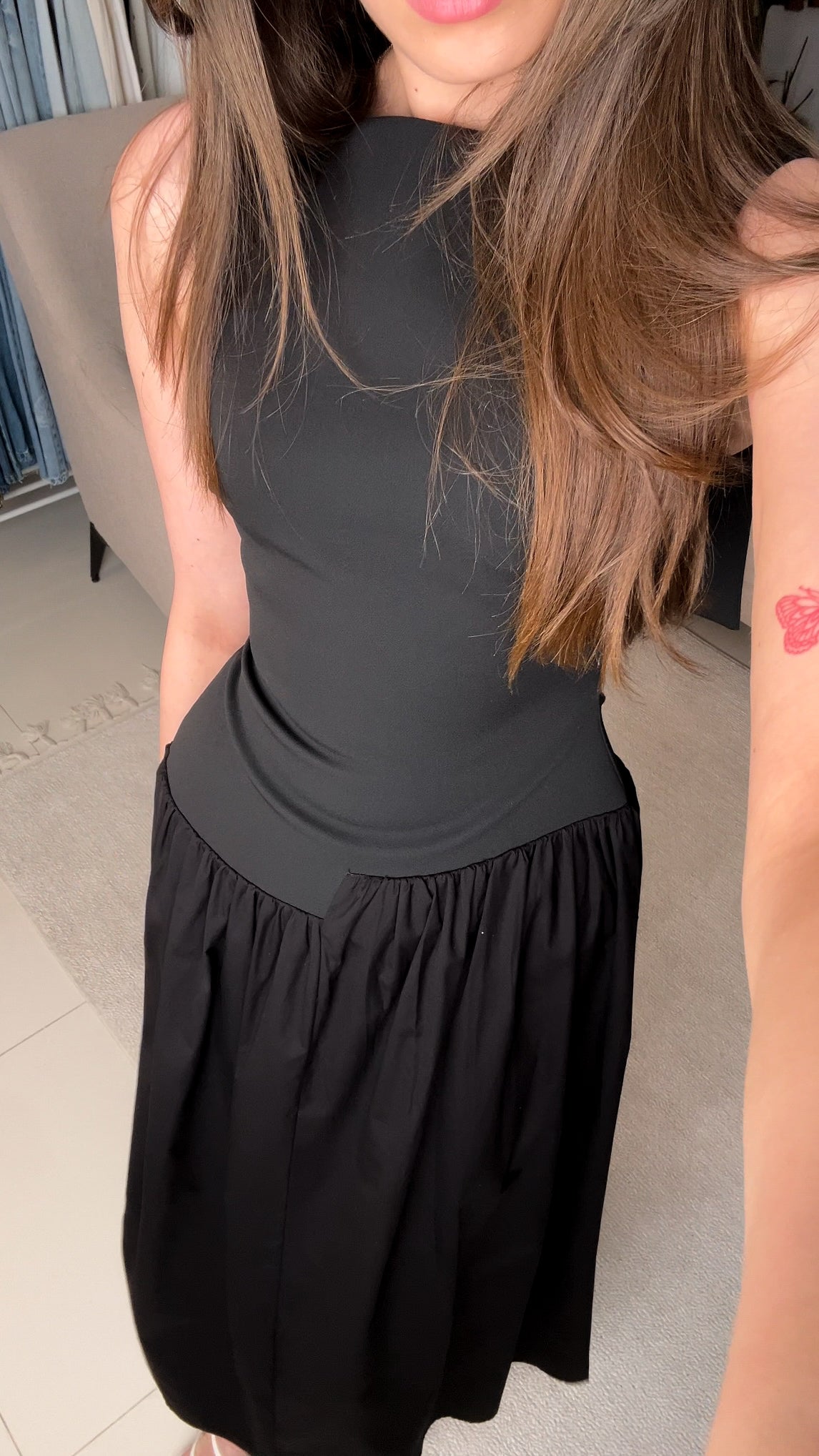Chic Black Dress With Structured Back Design | فستان أسود شيك بقصة مميزة من الخلف
