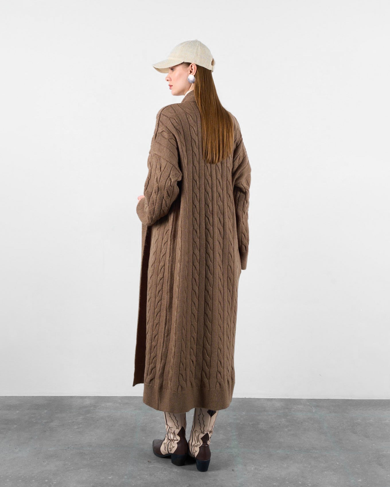 קרדיגן רופף באורך בינוני