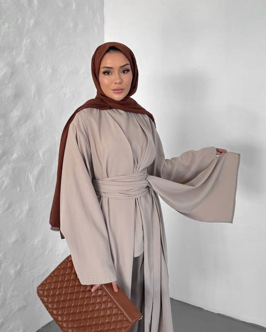 Beige Elegant 3 Piece Abaya | طقم انيق 3 قطع باللون البيج