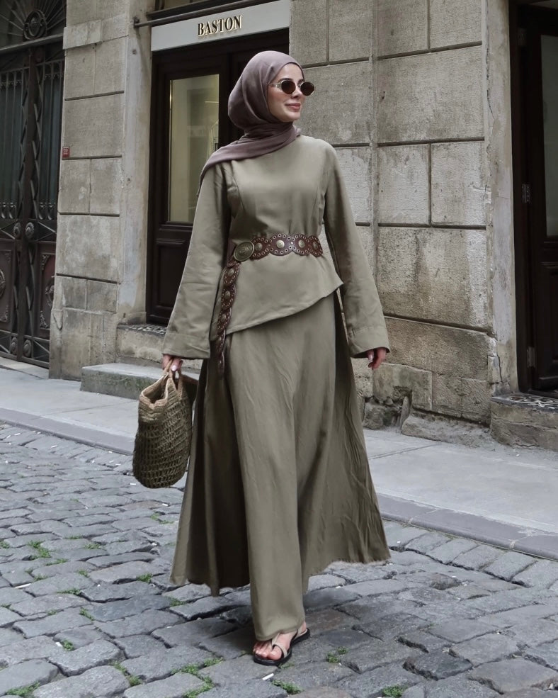 Khaki Asymmetric Linen Set | طقم كتان بلون كاكي بقصة غير متماثلة