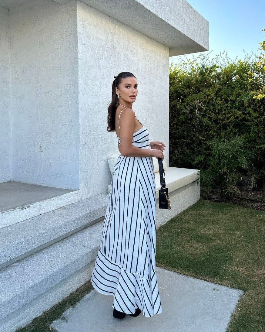 Feminine Striped Maxi Dress | فستان ناعم ماكسي مخطط