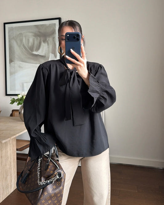 Soft elegant Tie-Neck Blouse in Black | بلوزة أنيقة بربطة عنق بلون اسود