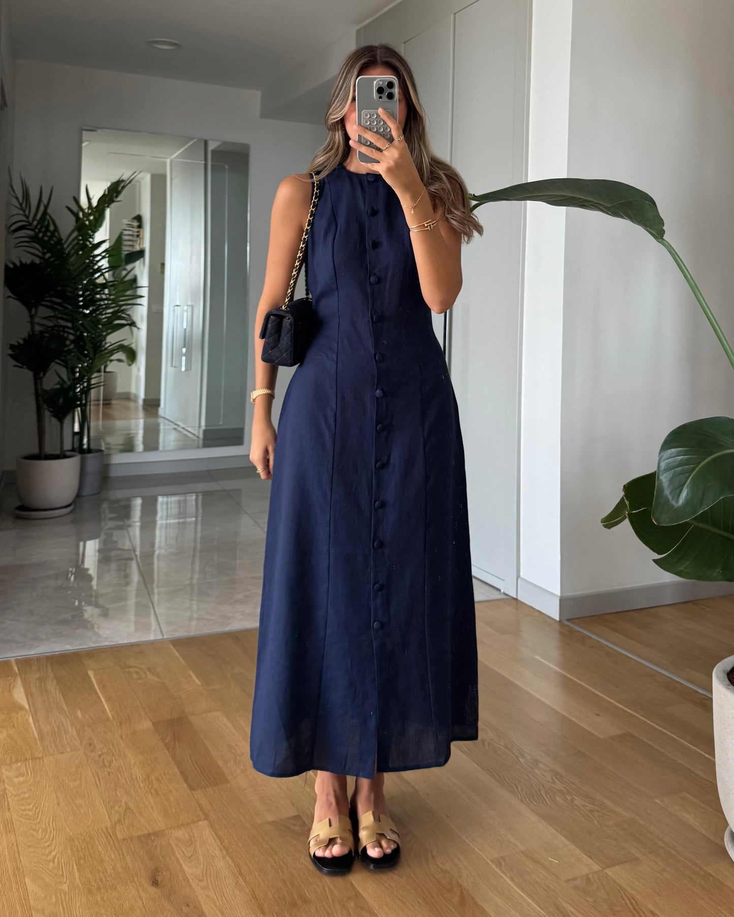 Navy Button-Down Linen Dress with Back Tie | فستان كتان كحلي بأزرار أمامية وربطة من الخلف