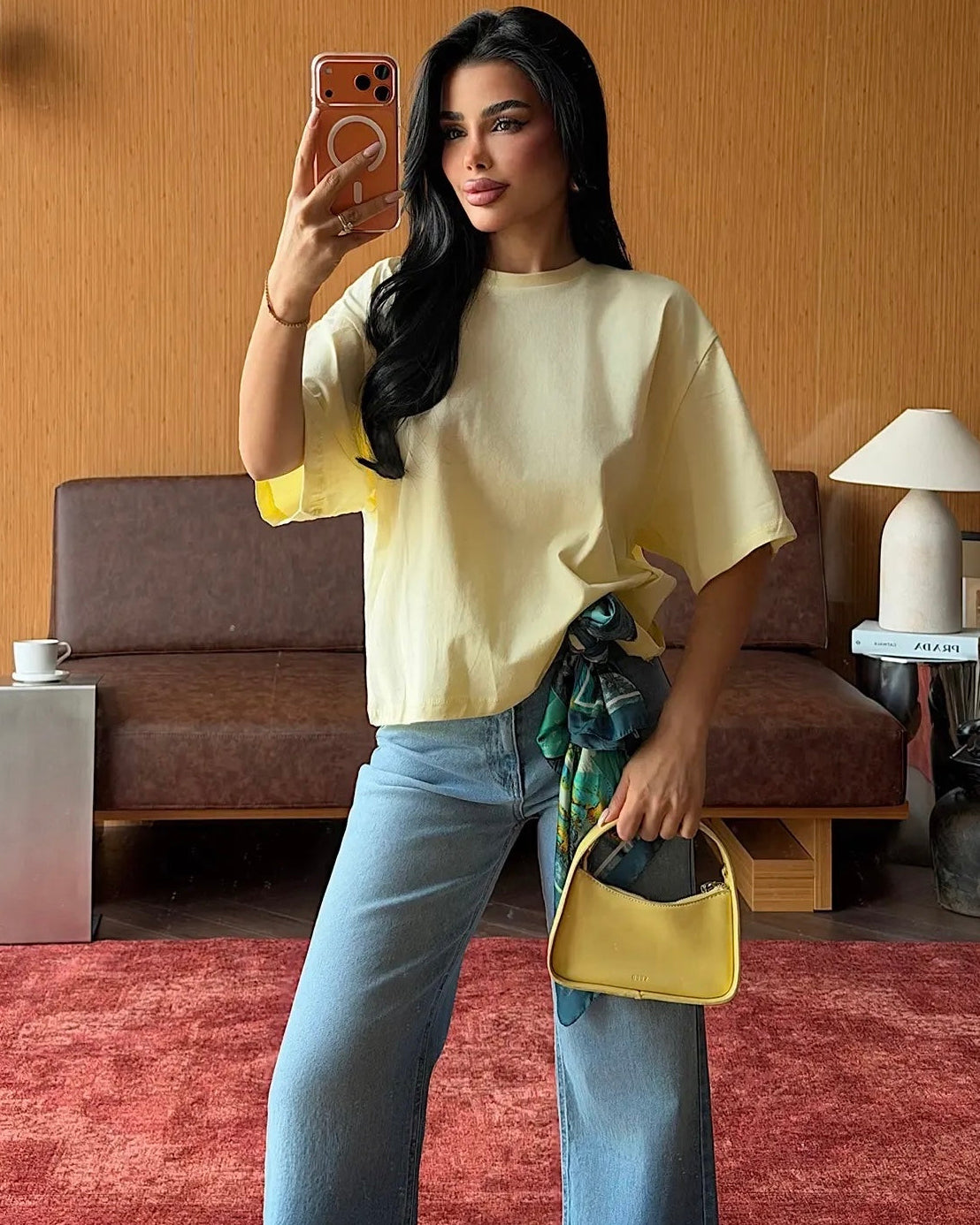 White Oversized T-shirt | تيشيرت ابيض واسع