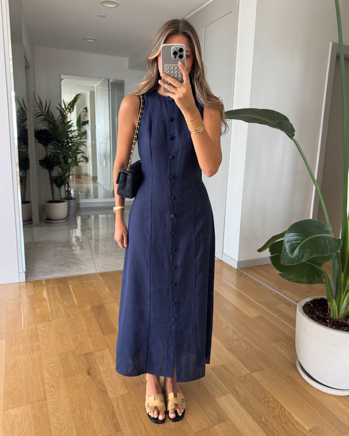Navy Button-Down Linen Dress with Back Tie | فستان كتان كحلي بأزرار أمامية وربطة من الخلف