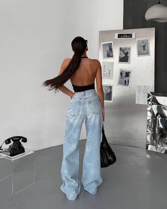 High-Waisted Wide-Leg Jeans with Floral Print | جينز بخصر عالٍ وقصة واسعة مع نقشة ورود ناعمة