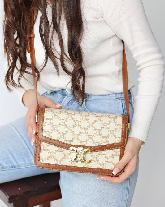 شنطة Celine Tromphe