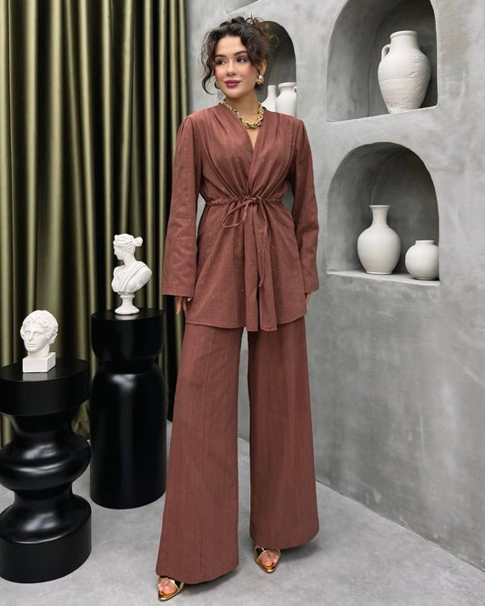 Terracotta Set with Rhinestones Embellishments |  طقم كرميدي مزين بأحجار الراين