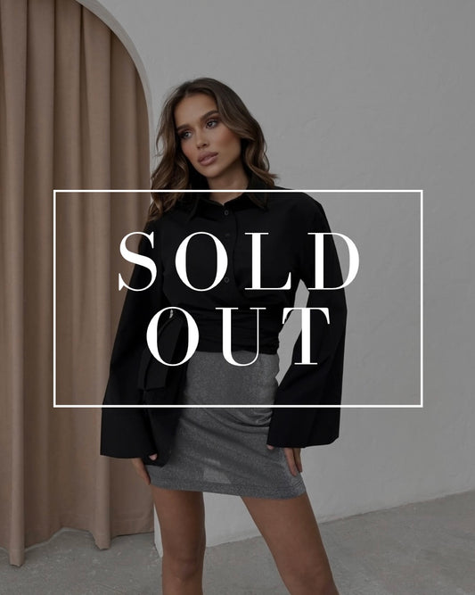 Black Side Knot Wrap Top | توب اسود ناعم بقصة لف وربطة جانبية