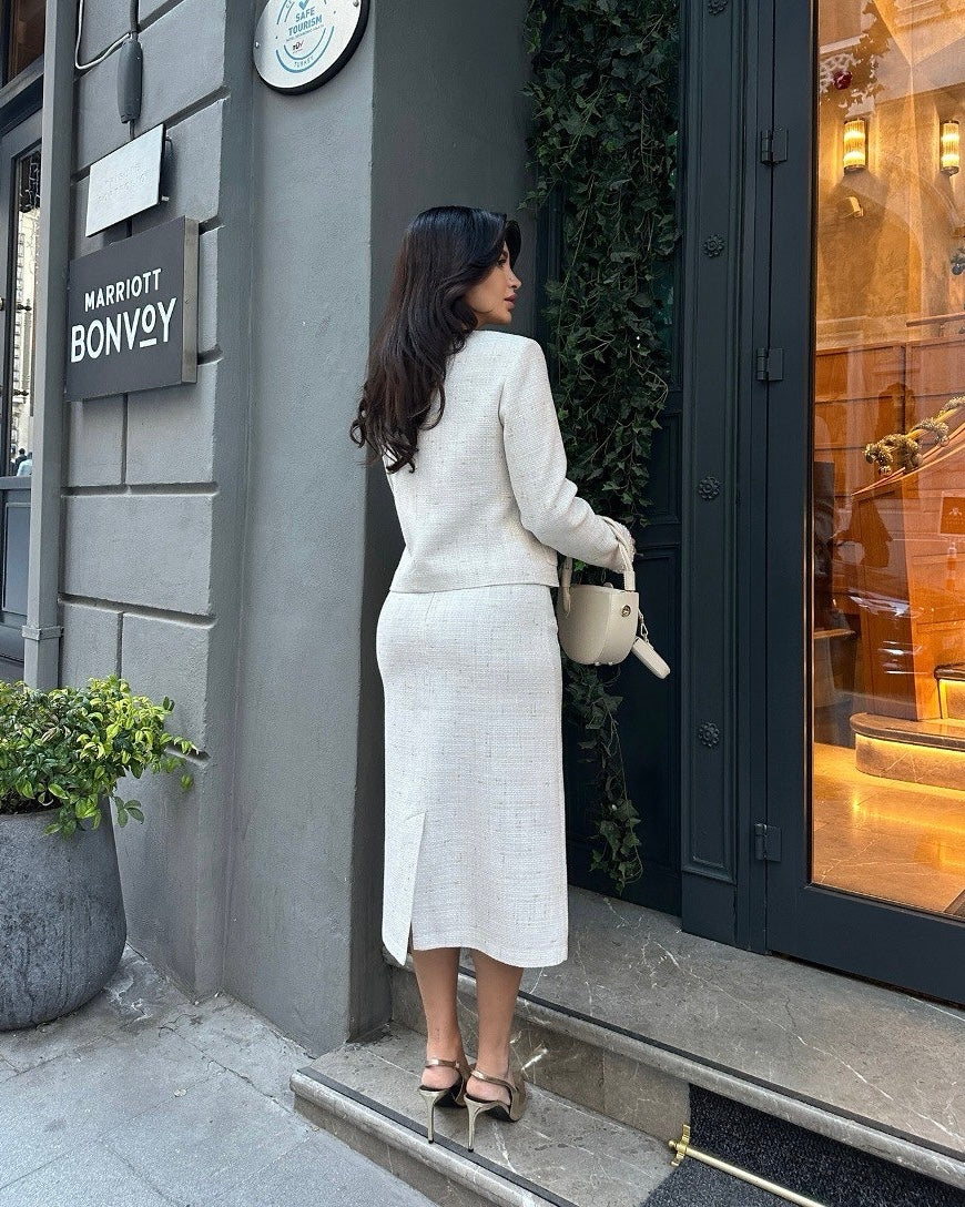 סט טוויד באמצע אורך