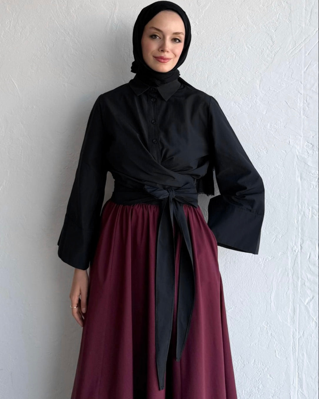Black Side Knot Wrap Top | توب اسود ناعم بقصة لف وربطة جانبية