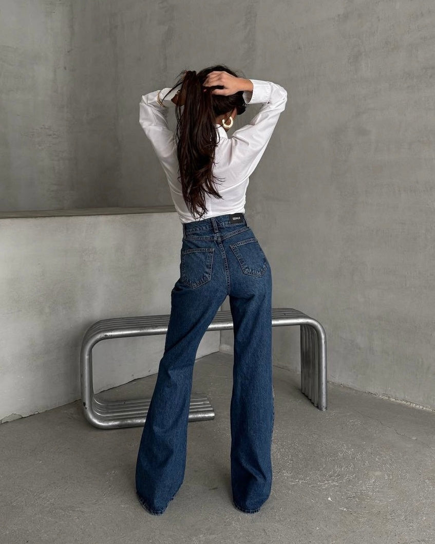 Dark Wash High Waisted Flare Denim Jeans | جينز غامق بخصر عالي قصة شارليستون