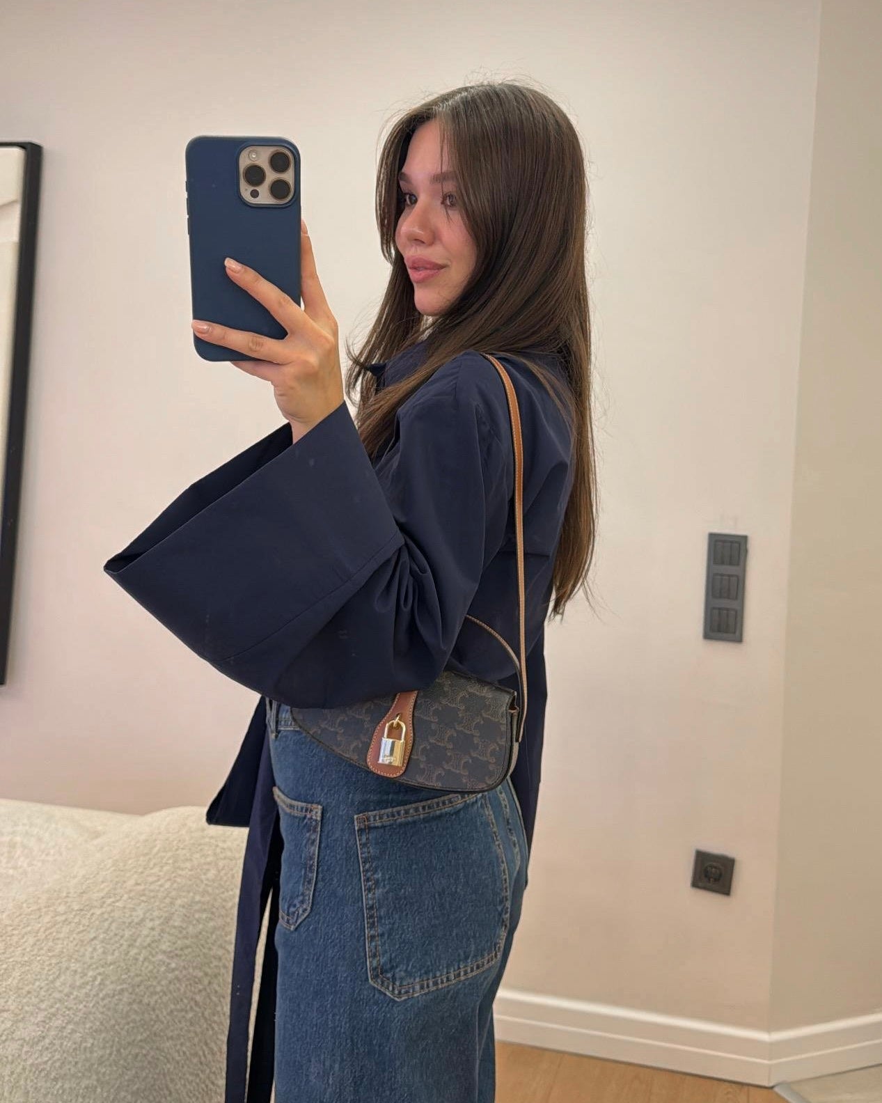 Navy Side Knot Wrap Top | توب كحلي ناعم بقصة لف وربطة جانبية