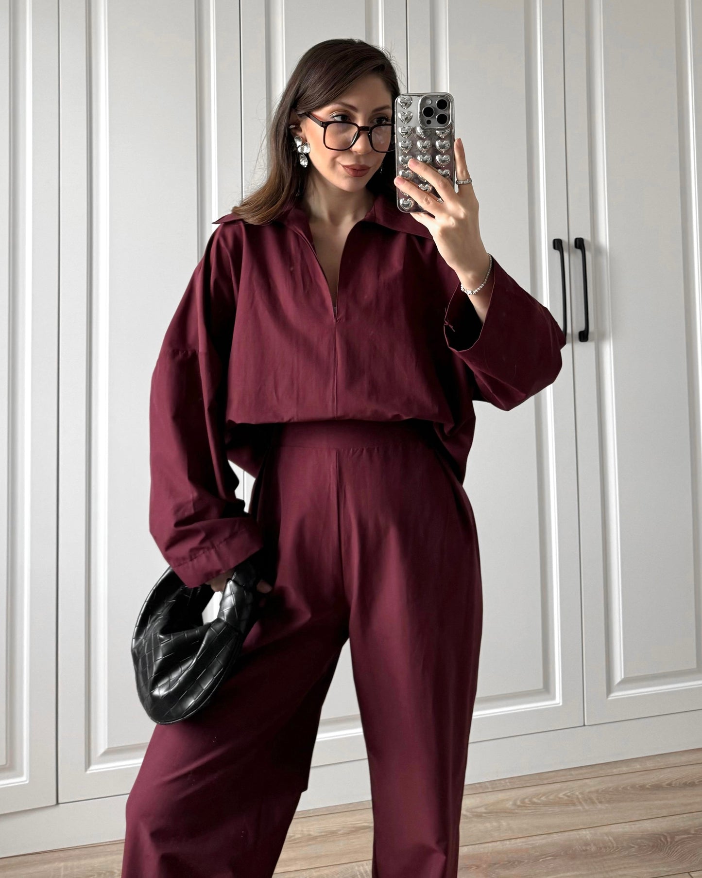 Burgundy V-Neck Set | V-طقم خمري بياقة على شكل