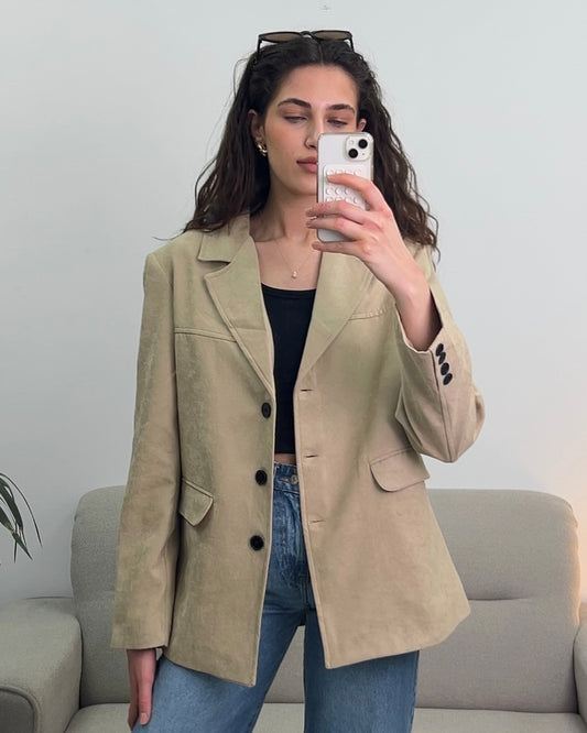 Beige Suede Blazer with Wide Collar | بليزر بيج انيق من جلد السويد