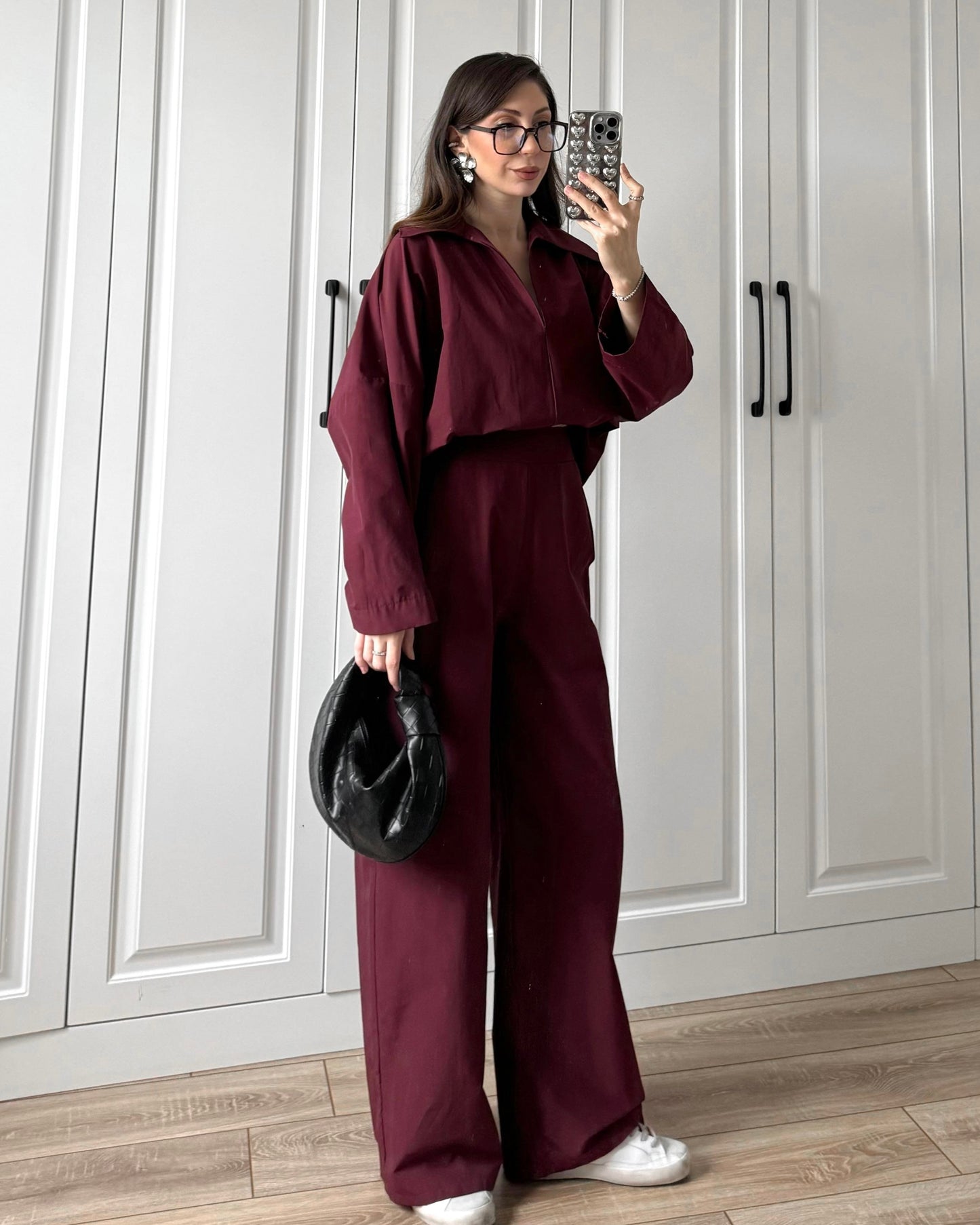Burgundy V-Neck Set | V-طقم خمري بياقة على شكل