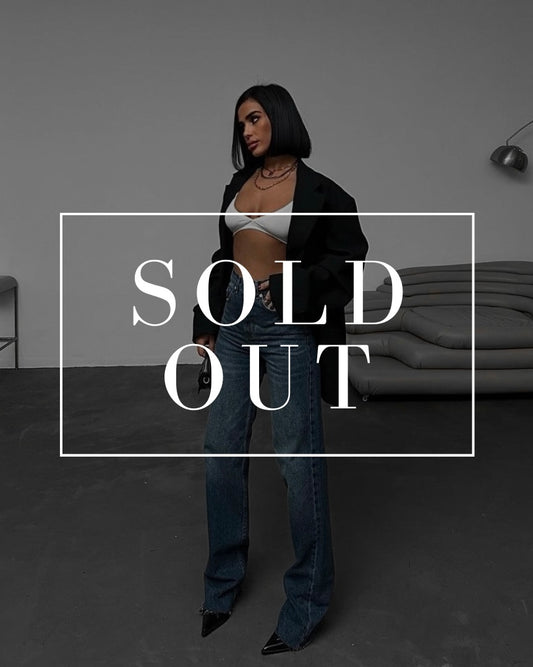 Classic High Waisted Straight Jeans | جينز كلاسيكي بخصر عالٍ وقصّة مستقيمة