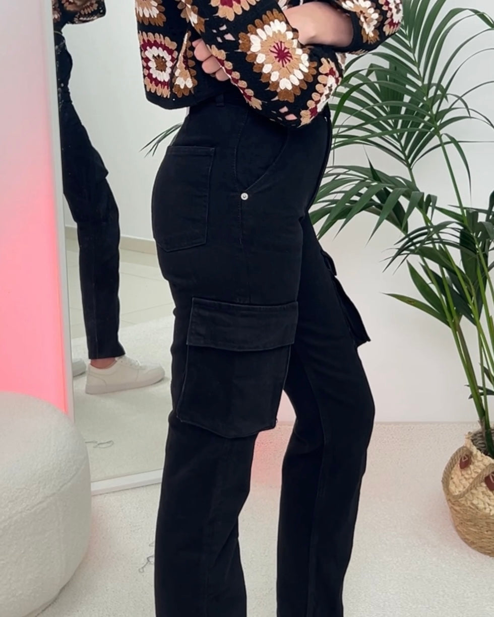 Black Cargo Jeans | جينز كارغو أسود