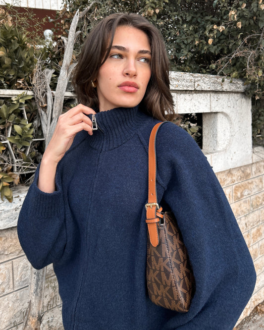 Navy Wool-Blend Zip-Up Cardigan with High Ribbed Collar | كارديغان صوف بسحاب بلون كحلي مع ياقة عالية مضلعة