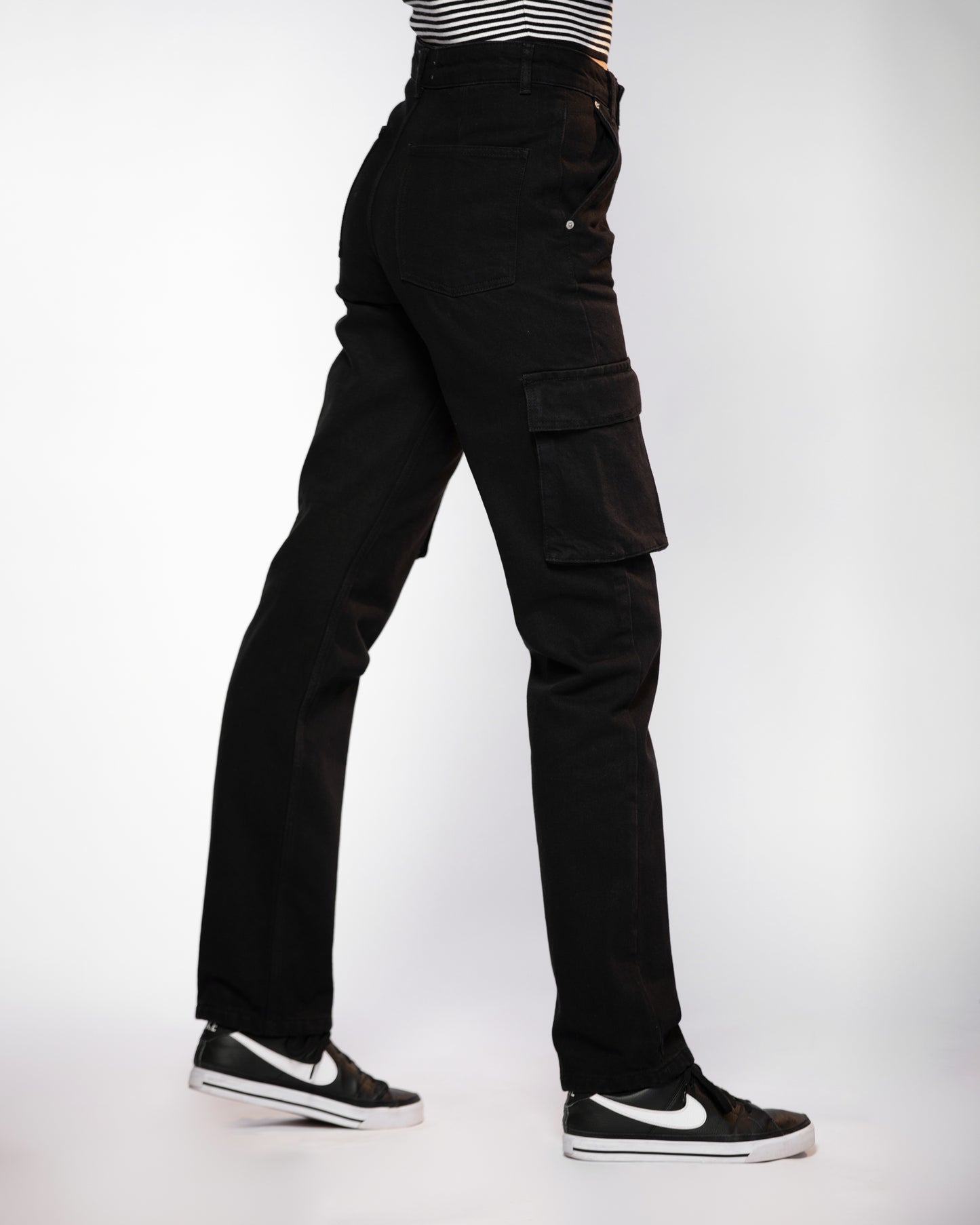Black Cargo Jeans | جينز كارغو أسود