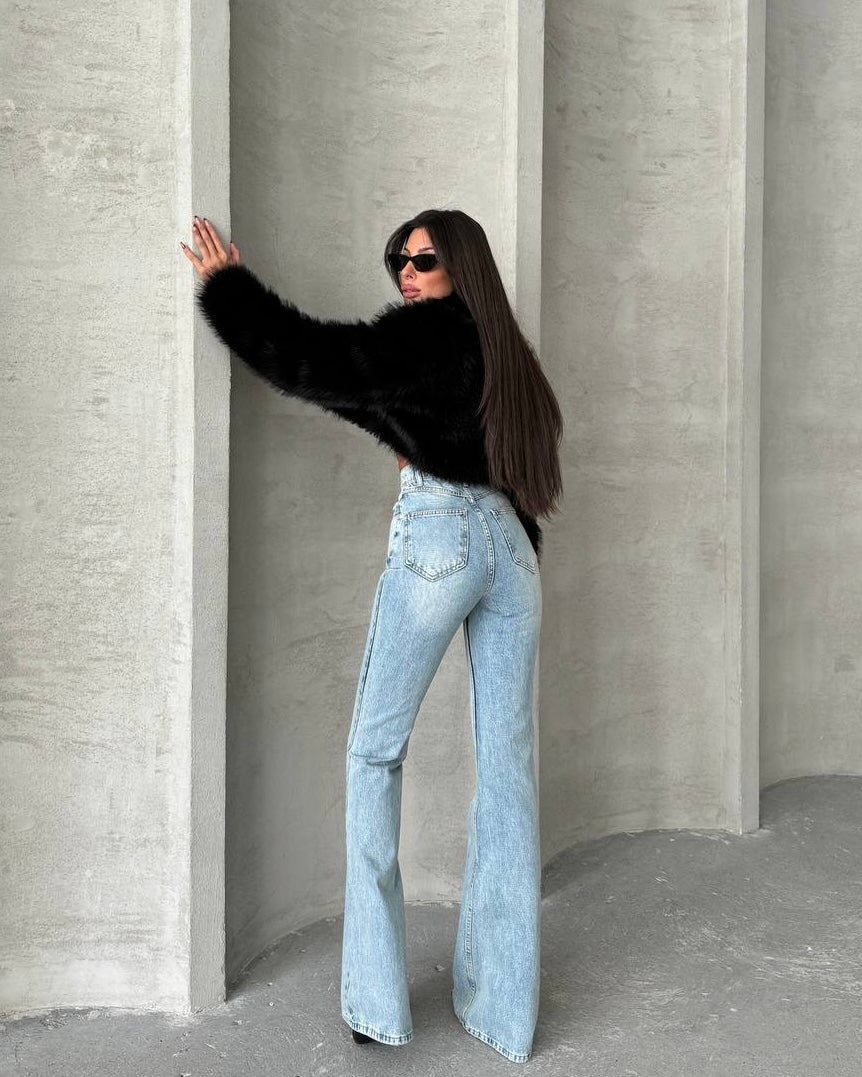 High Waisted Light Wash Charleston Flare Jeans | جينز شارليستون فاتح بخصر عالٍ