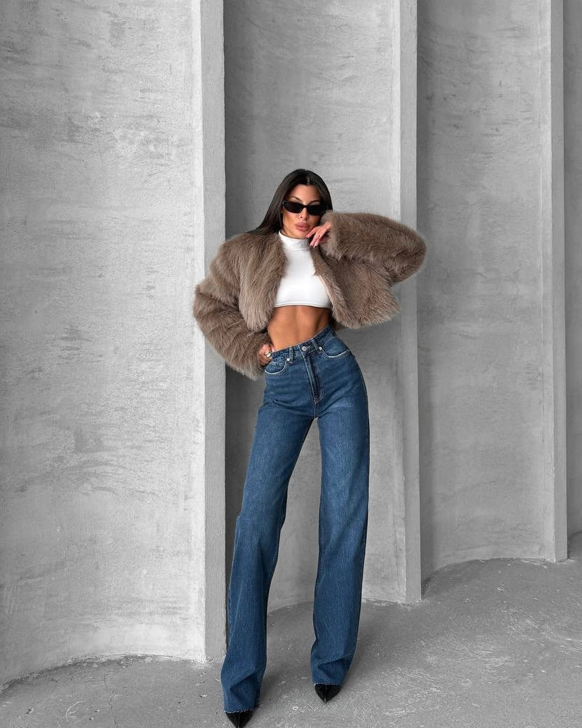 High Waisted Medium Wash Straight Leg Jeans | جينز بخصر عالٍ وقصّة مستقيمة