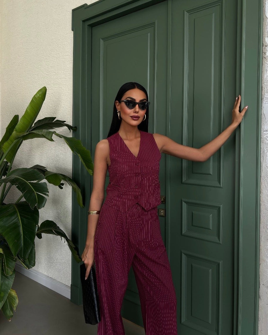 Maroon Stripped Vest Suit | طقم خمري مخطط