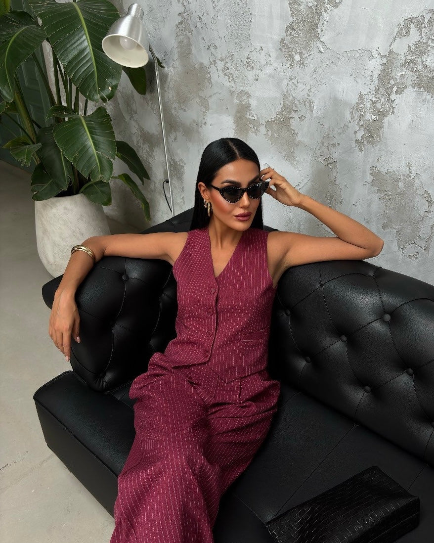 Maroon Stripped Vest Suit | طقم خمري مخطط