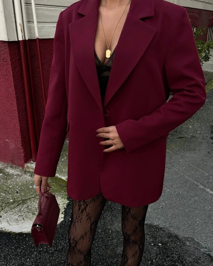 Maroon Luxe Blazer | بليزر فاخر بلون المارون