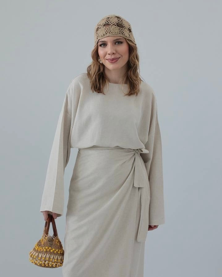 Soft Beige Skirt & Top Set | طقم تنورة وقميص بيج ناعم