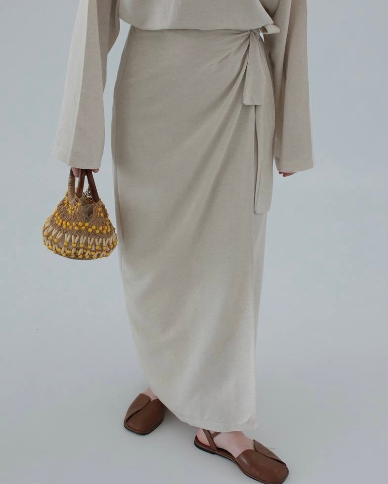 Soft Beige Skirt & Top Set | طقم تنورة وقميص بيج ناعم