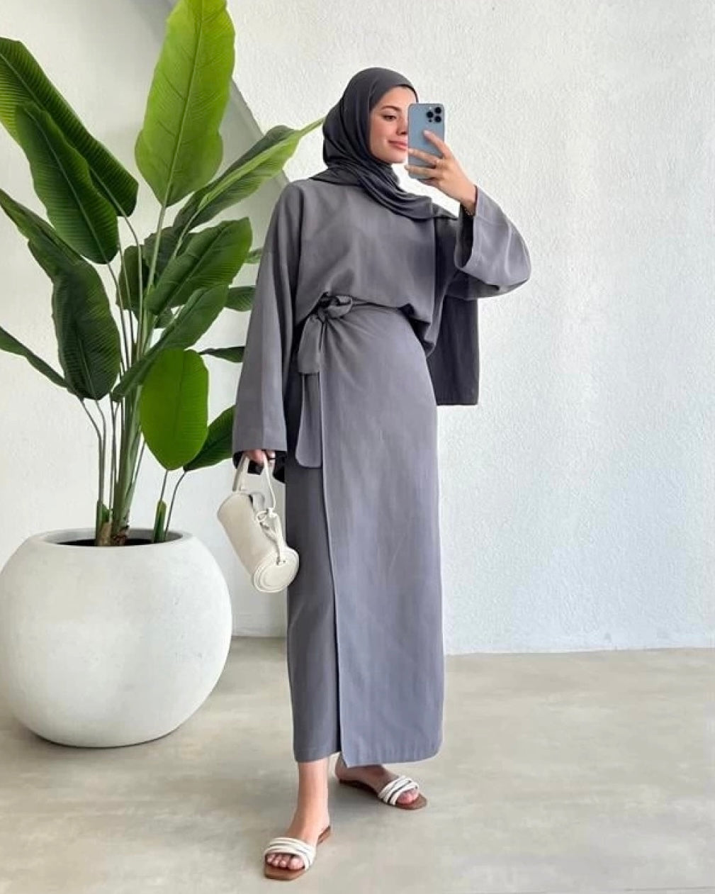 Soft Grey Side Tie Set | طقم سكني ناعم بربطة جانبية